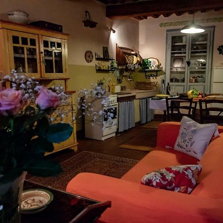 Вилла La Casa Rosa Витиано Экстерьер фото